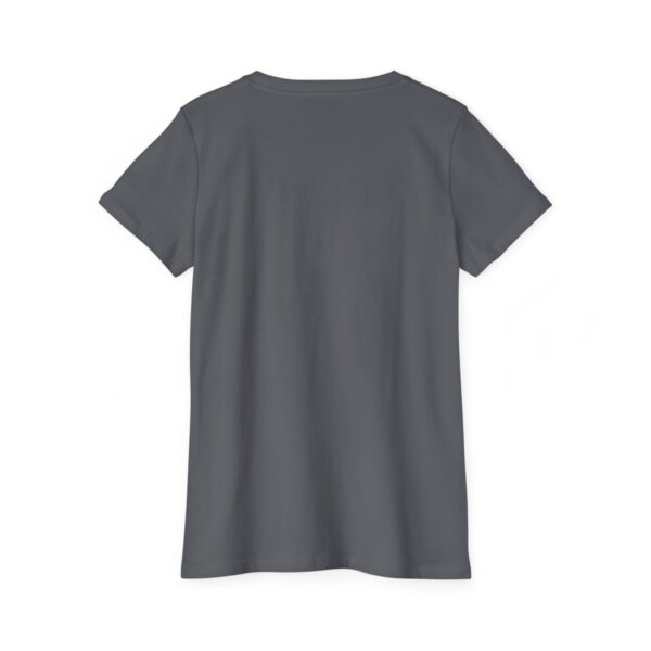 A gray t-shirt with the back of it.