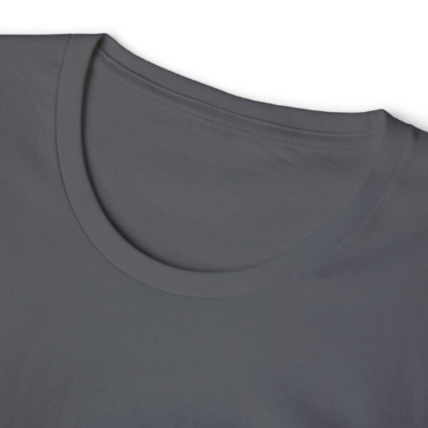 A close up of the neck and sleeve of a t-shirt